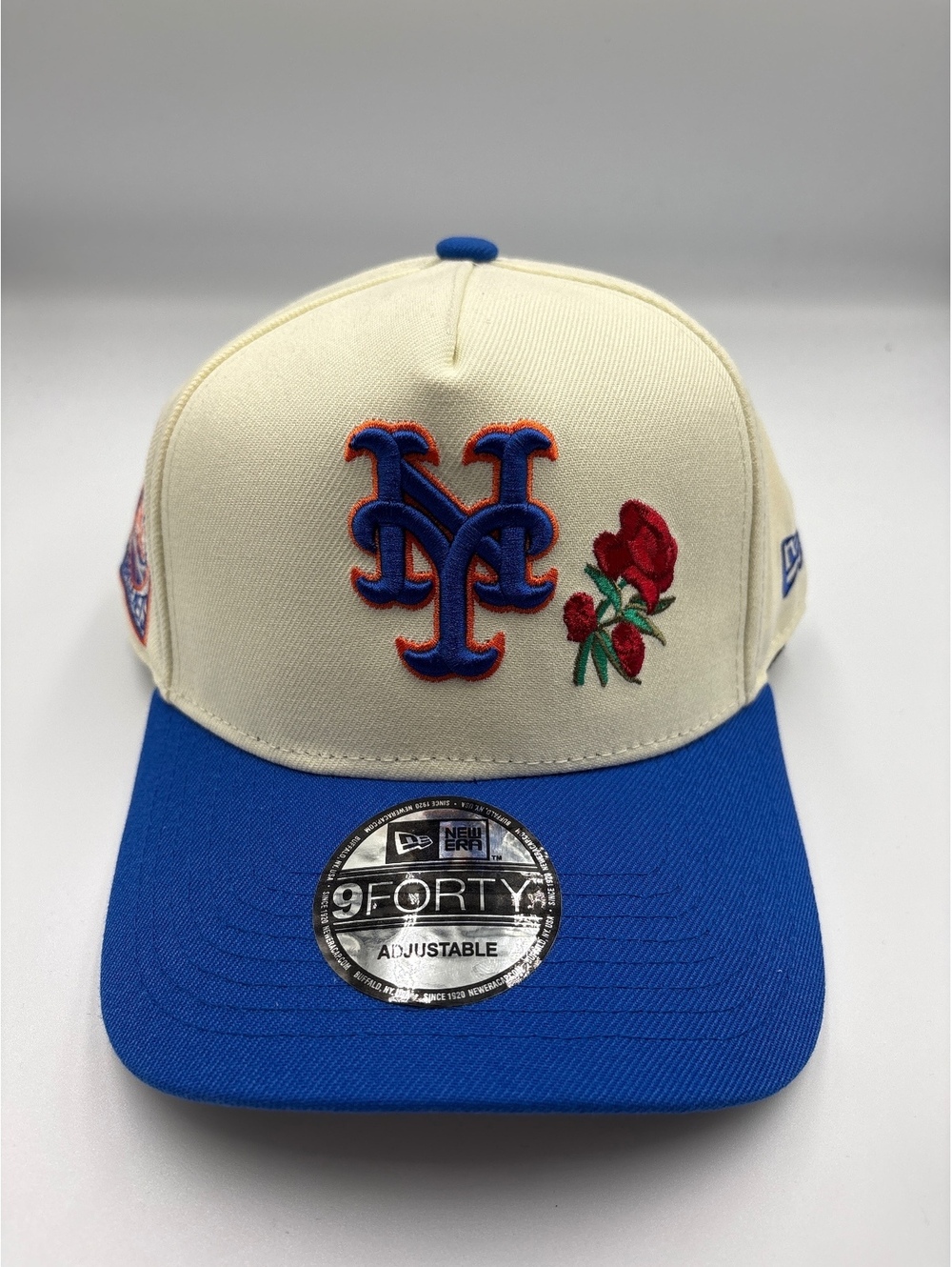 New Era 9FORTY Adjustable New York Mets Hat with Rose Embroidery